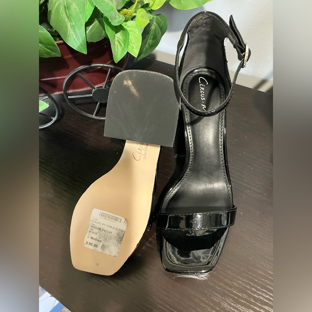 Circus by Sam Eldeman woman size 6 NWT sandal heels - Picture 2 of 8